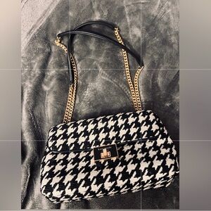Kate Spade Houndstooth Shoulder Bag with Gold Chain